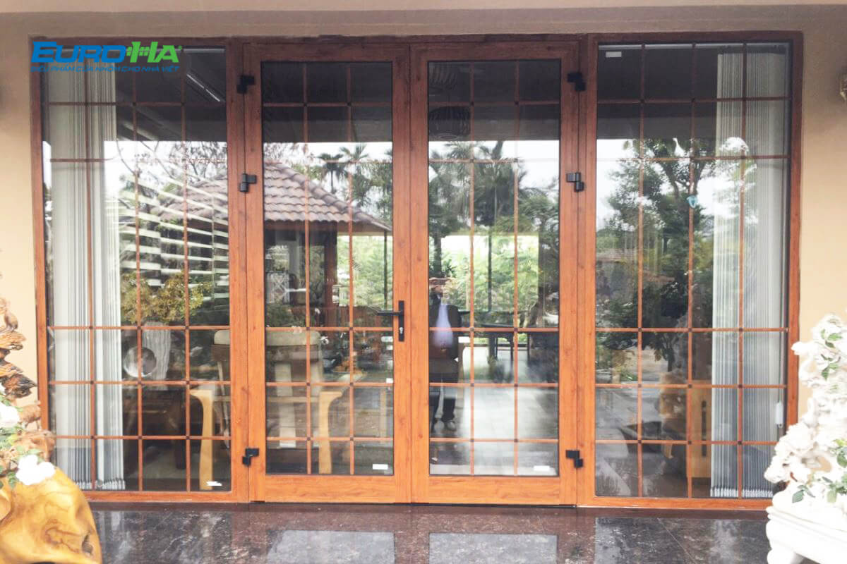 cửa nhôm kính màu nội thất